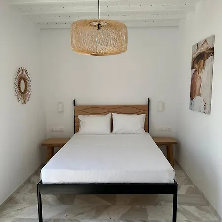 Dwell Sea View Apartament
